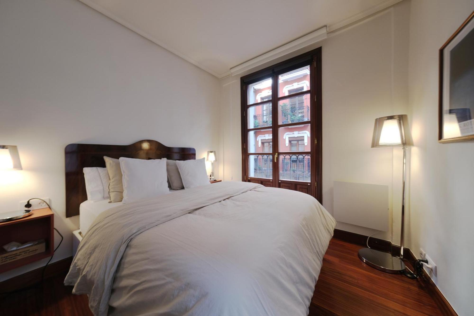 Cornerstone, Apartamento En Casco Viejo Бильбао Экстерьер фото